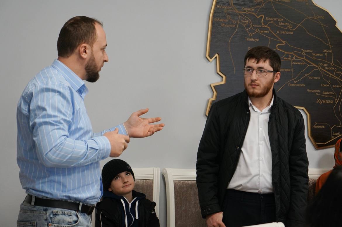 В Хунзахском районе обсудили информационную безопасность и духовно-нравственное воспитание молодежи
