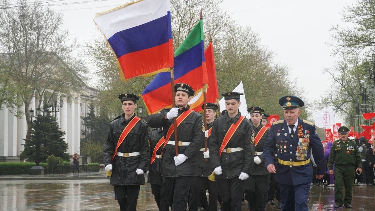 Более 1000 человек стали участниками Республиканской акции «Вахта памяти» в Махачкале