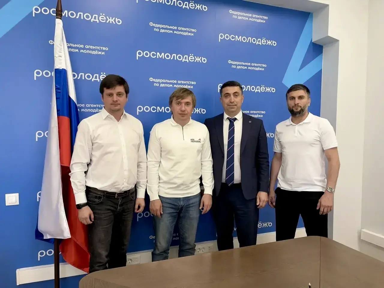 Камил Саидов обсудил с руководителем Росмолодёжи  Григорием Гуровым развитие молодёжной политики в Дагестане