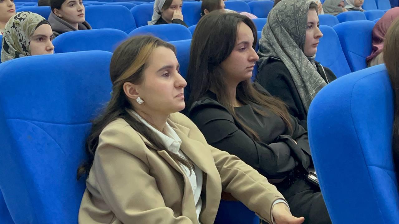 В Дагестане прошел молодежный антикоррупционный форум «Молодежь против коррупции»