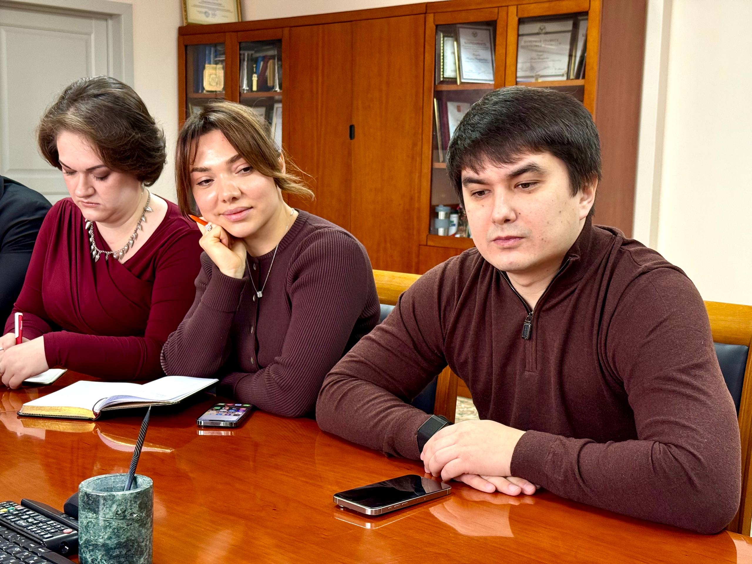 В Министерстве по делам молодежи Дагестана прошло совещание в преддверии расширенного заседания коллегии ведомства