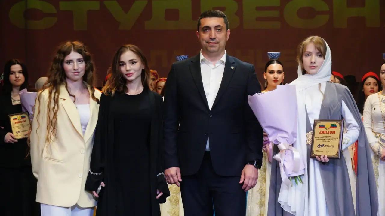 В Махачкале прошел Гала-концерт фестиваля «Дагестанская студенческая весна – 2026»