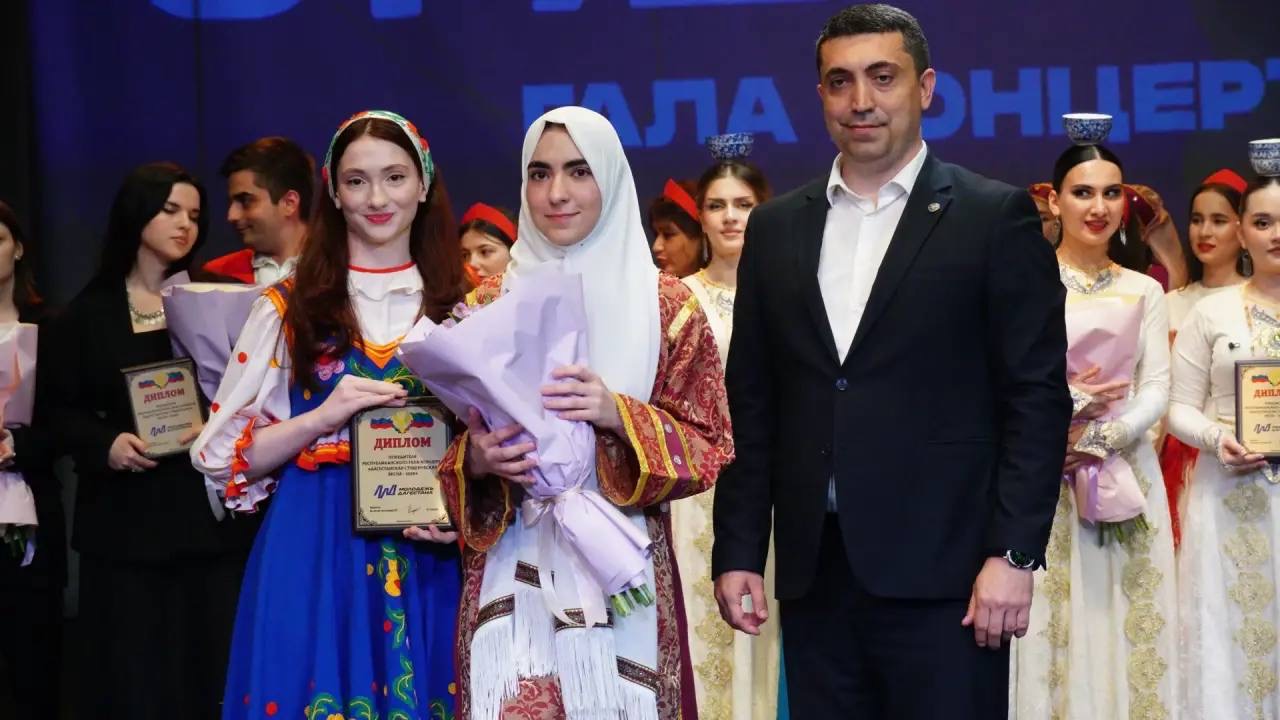 В Махачкале прошел Гала-концерт фестиваля «Дагестанская студенческая весна – 2026»