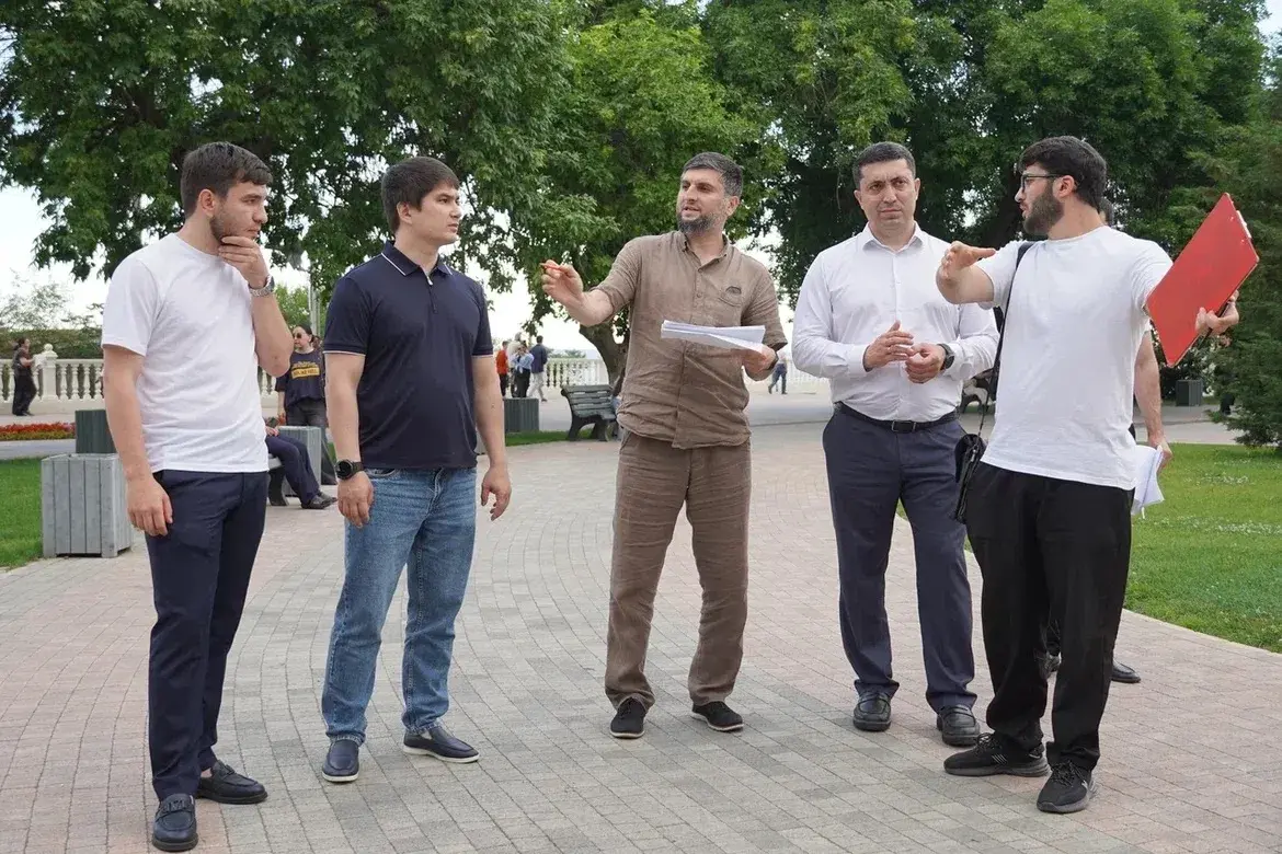 Камил Саидов провел совещание по организации Дня молодежи