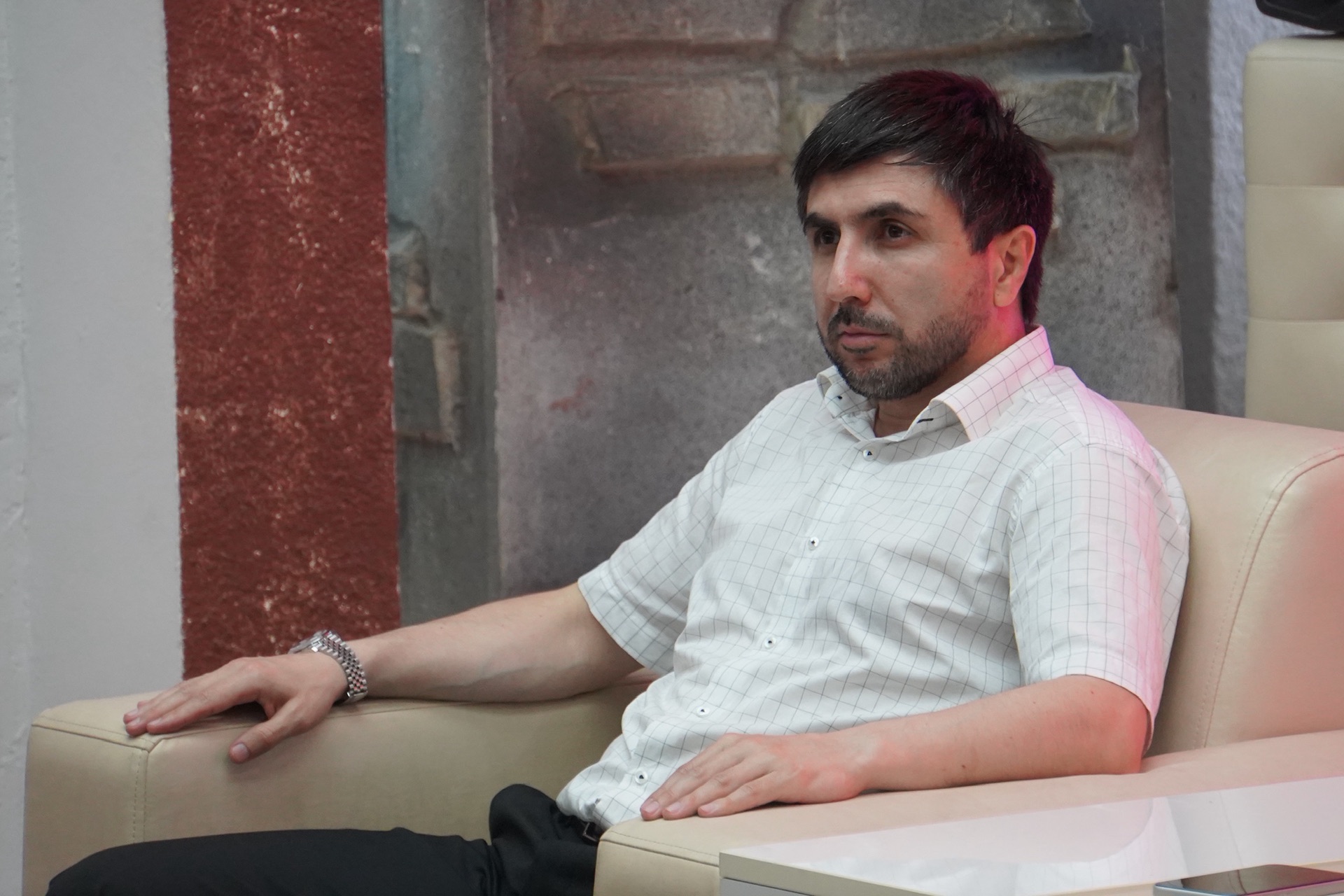 В День молодёжи в Махачкале обсудили цифровую гигиену и защиту от деструктивного контента